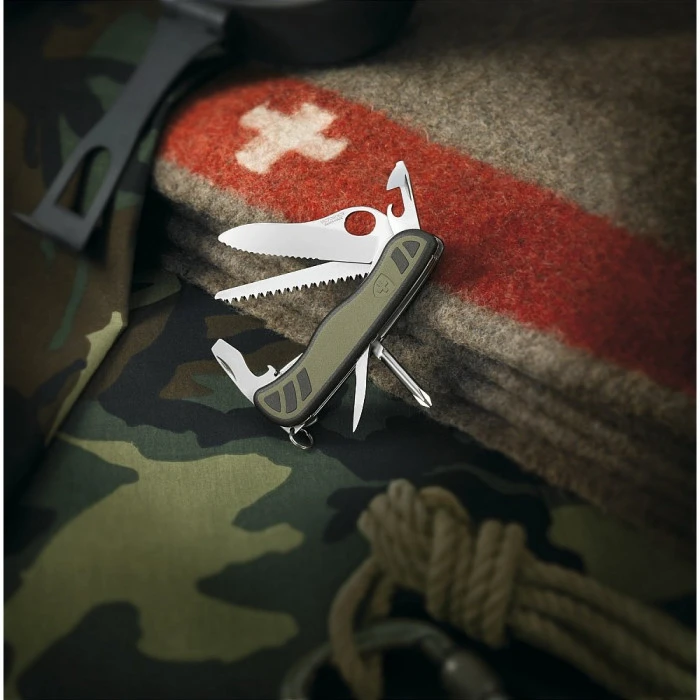 Victorinox Soldier Swiss Army Knife 4 Victorinox Soldier Swiss Army Knife - Image 2