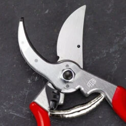 Felco 4 Classic Secateur