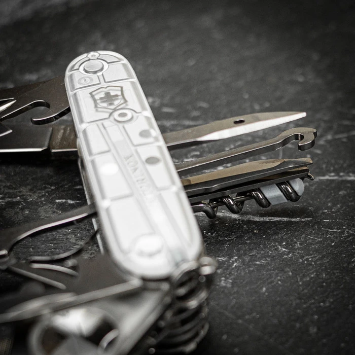 Victorinox Swiss Champ Swiss Army Knife - Silvertech 9 Victorinox Swiss Champ Swiss Army Knife - Silvertech - Image 7
