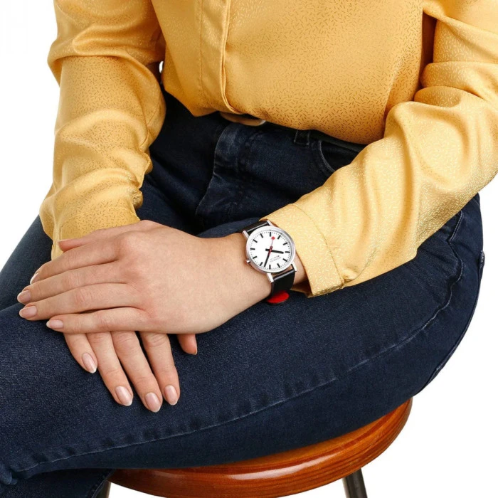 Mondaine Classic - White Dial / Brushed Case / Black Vegan Grape Leather Strap / 36 Mm 7 Mondaine Classic - White Dial / Brushed Case / Black Vegan Grape Leather Strap / 36 Mm - Image 5