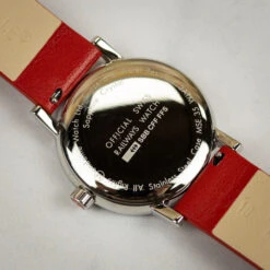 Mondaine Evo2 - White Dial / Red Vegan Grape Leather Strap / 35mm 26 Mondaine Evo2 - White Dial / Red Vegan Grape Leather Strap / 35mm -Swiss Supplies Store mse.35110.lcv mondaine redstrap 4