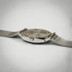 Mondaine Petit Cushion - White Dial / Stainless Steel Strap / 31mm -Swiss Supplies Store msl.31110.sm mondaine meshstrap 4