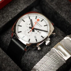 Mondaine Grand Cushion - White Dial / Black Vg Leather Strap + Stainless Steel Strap / 41mm -Swiss Supplies Store msl.41410.lbv .set mondaine grandcushion black 3