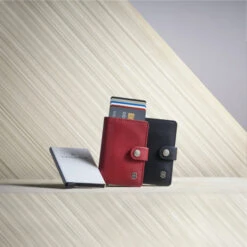 Victorinox Altius Secrid Leather Card Wallet -Swiss Supplies Store tge altius secrid g 2 1